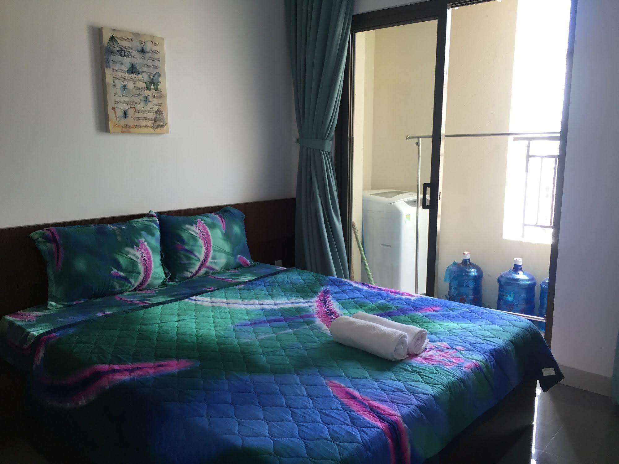 Sunny Tropical 1 Apartment Хошимин Екстериор снимка